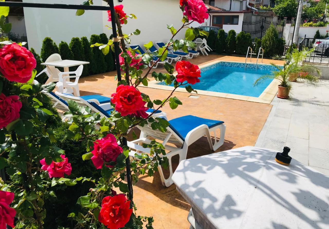 Apartment Raya Obzor Exterior photo